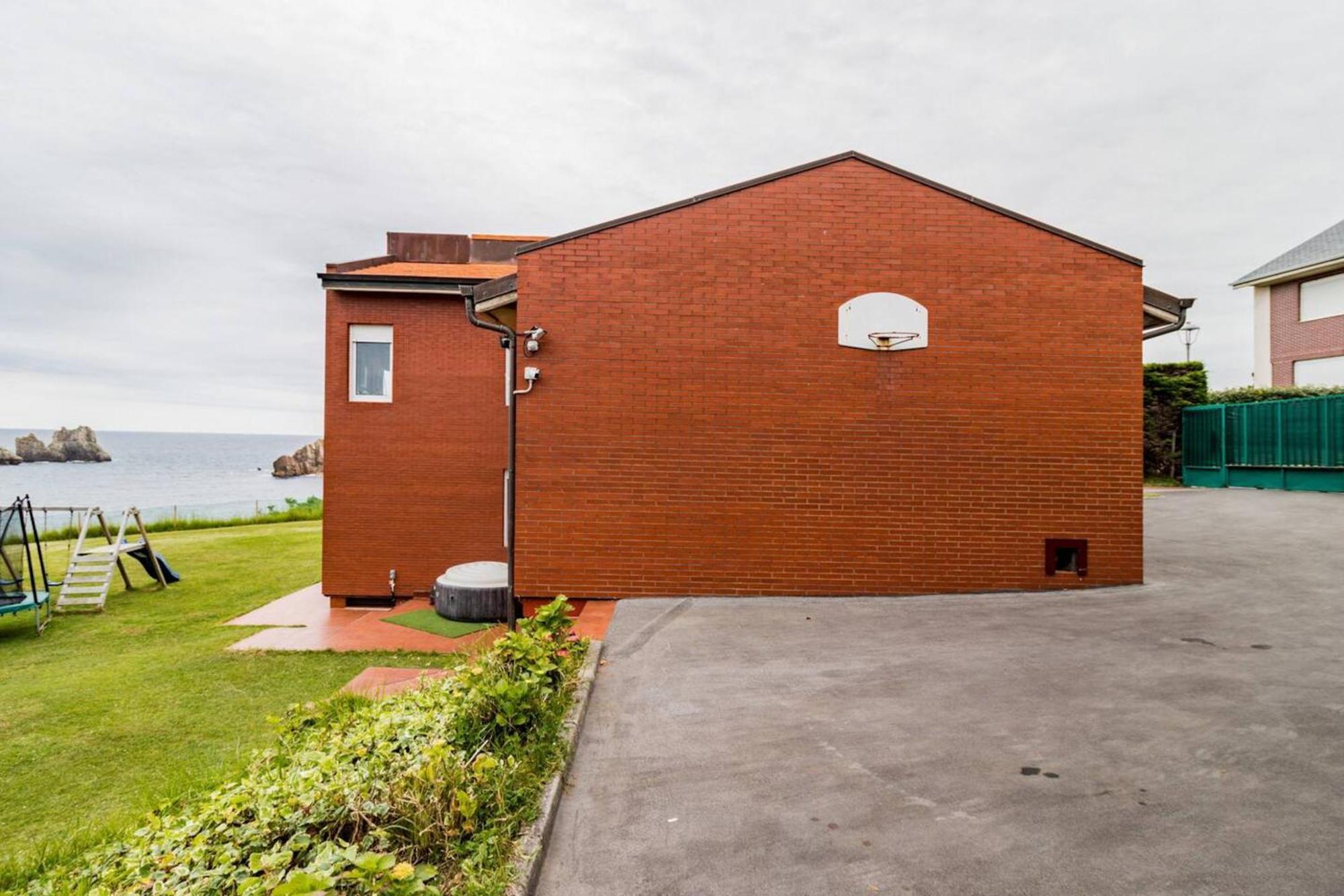 Spacious House With Sea View In Liencres + Jacuzzi 外观 照片